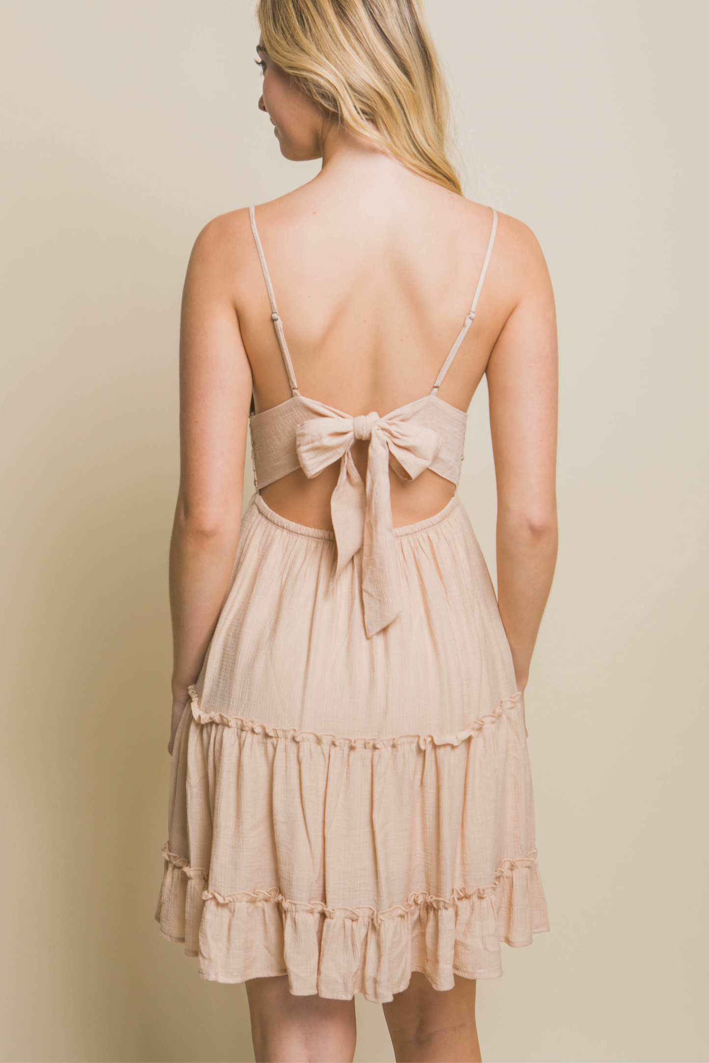 Lace Design Tiered Short Dress in Tangerine