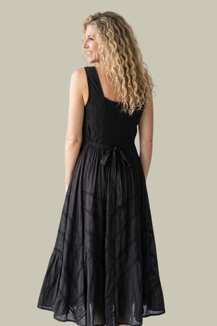 Corset Style Bodice Fit & Flare Midi Dress in Black
