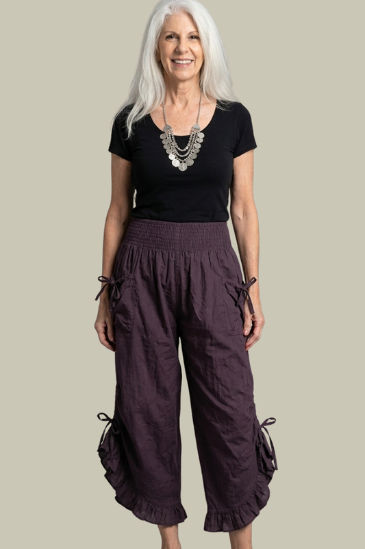 Cropped Pantaloon Pant in Brown