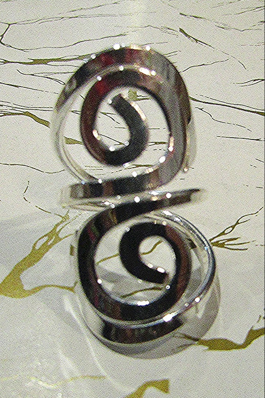SILVERPLATE ARTSY RING