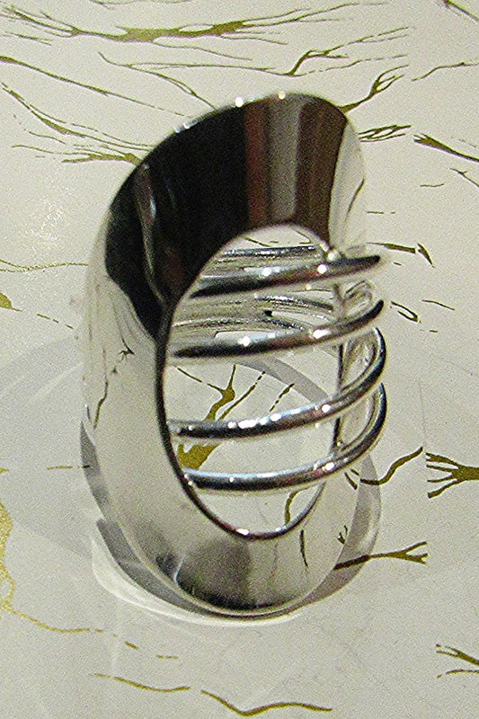 SILVERPLATE ARTSY RING