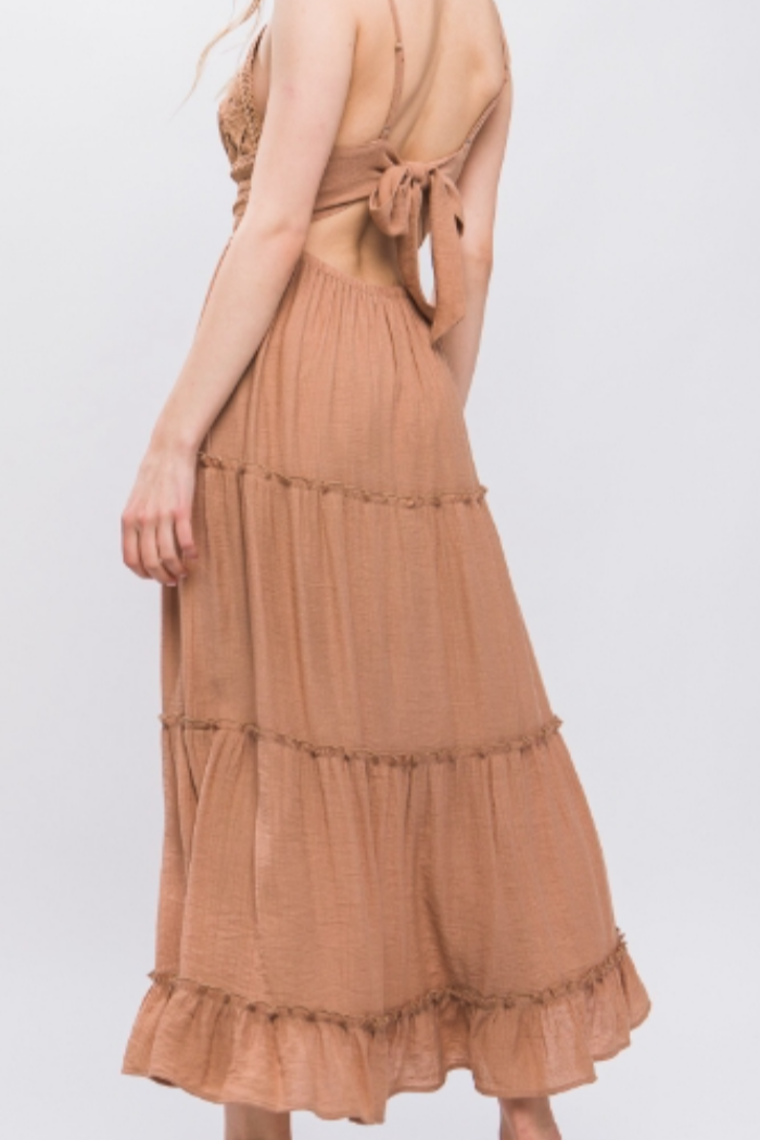 Lace Design Tiered Maxi Dress in Cocoa