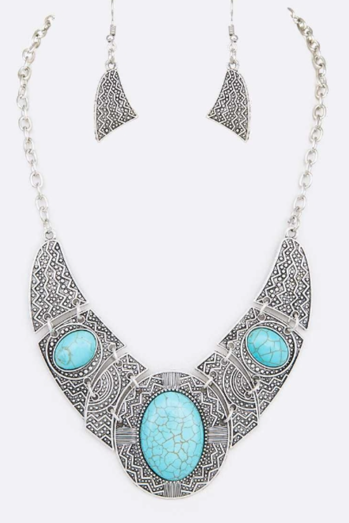 Silver Embossed Metal Necklace with Turquoise Cabochon Stones