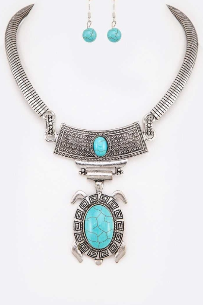 Turquoise Turtle Collar Necklace